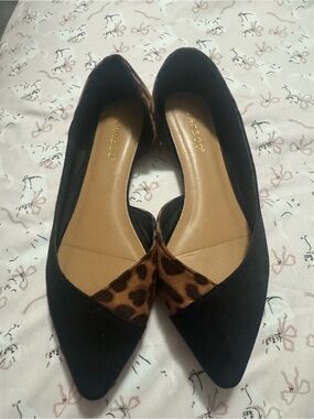 BAMBOO Black Pointed Flats with Leopard Accent